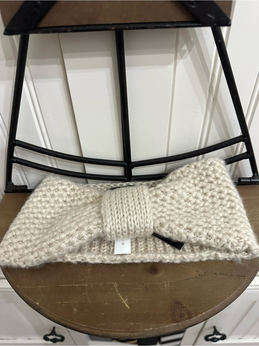 Chunky Knit Bow Headband in Cream - Women's Hair Accessory